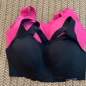 Lot of 2 Victoria's Secret sports bras 38DDD